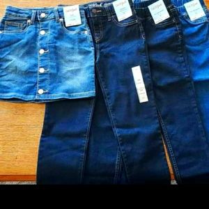 *SOLD*Cat & Jack Jeans Lot